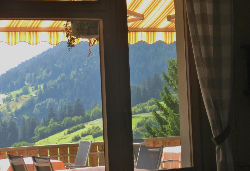 Hotel Kistenpass Брайль-Бригельс Экстерьер фото
